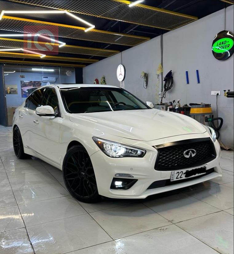 ئینفینیتی Q50